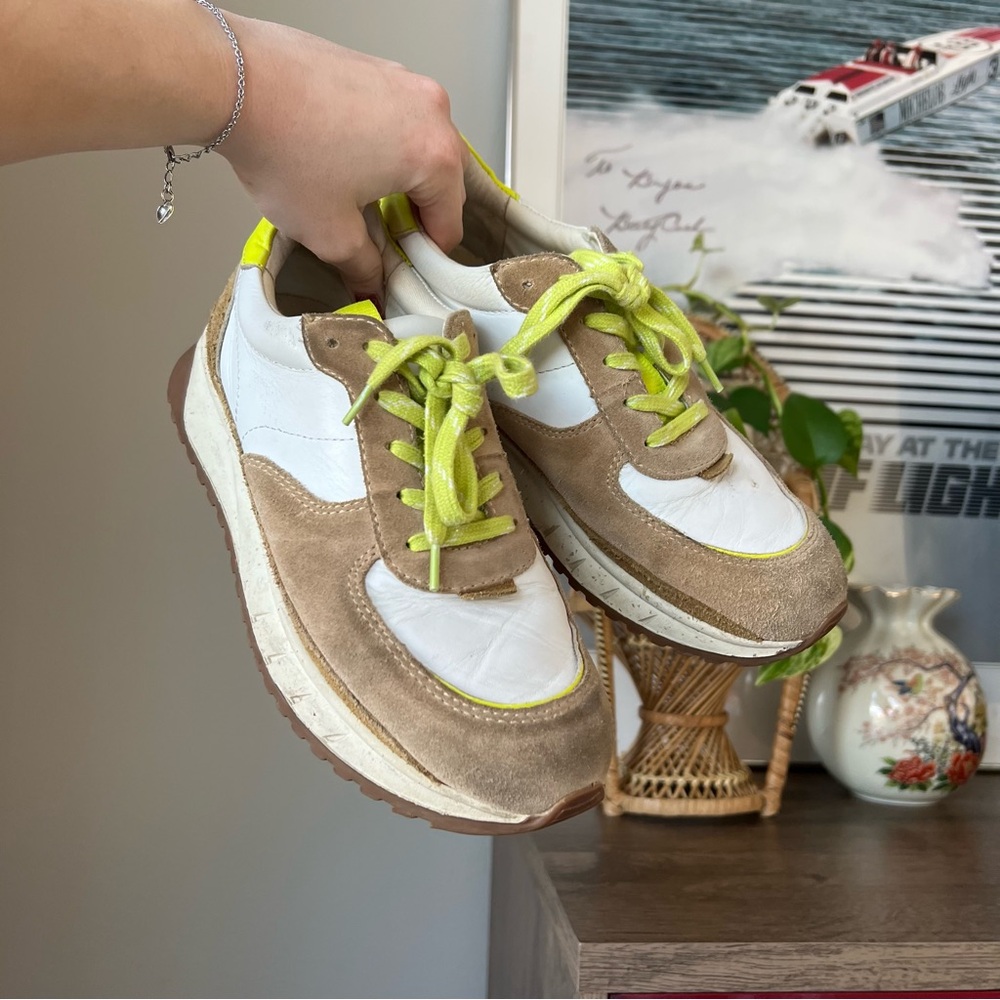 Madewell kickoff trainer